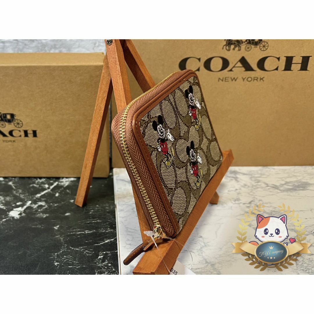 COACH(コーチ)の限定コラボ Disney X Coach 折財布◆ジャガード ミッキー　おまけ付 レディースのファッション小物(財布)の商品写真