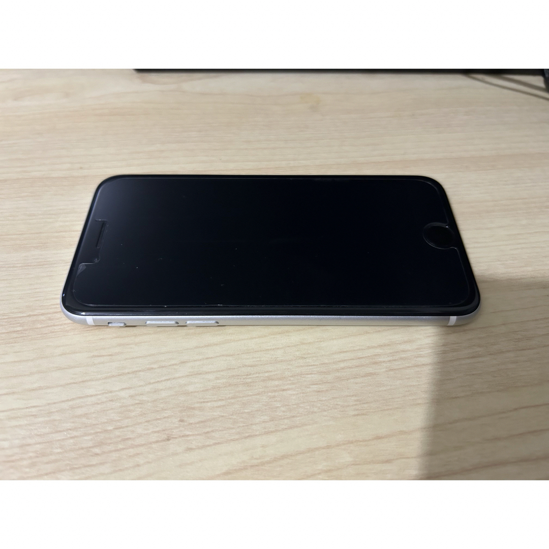 スマートフォン/携帯電話iPhone SE2  本体 ホワイト 128GB SIMフリー