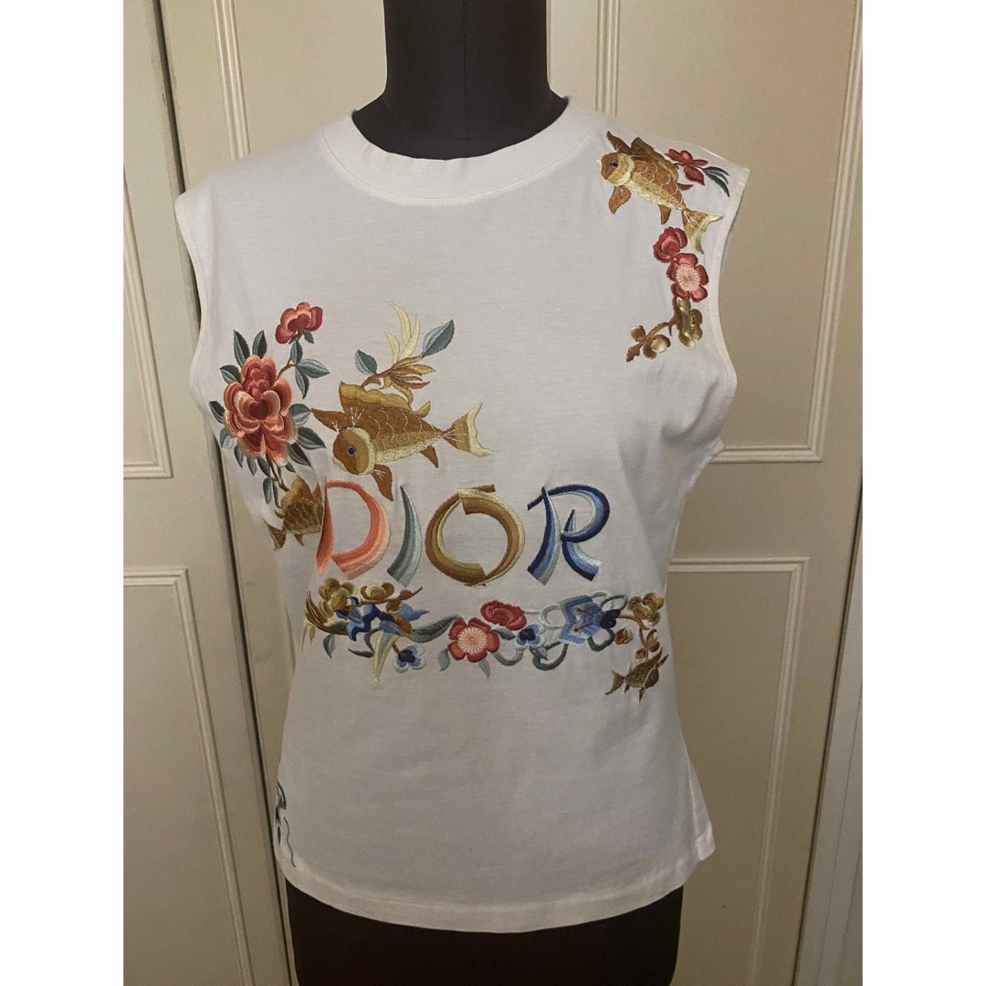 Christian Dior(クリスチャンディオール)の希少♡クリスチャンディオール☆彡総刺繍tシャツ レディースのトップス(Tシャツ(半袖/袖なし))の商品写真