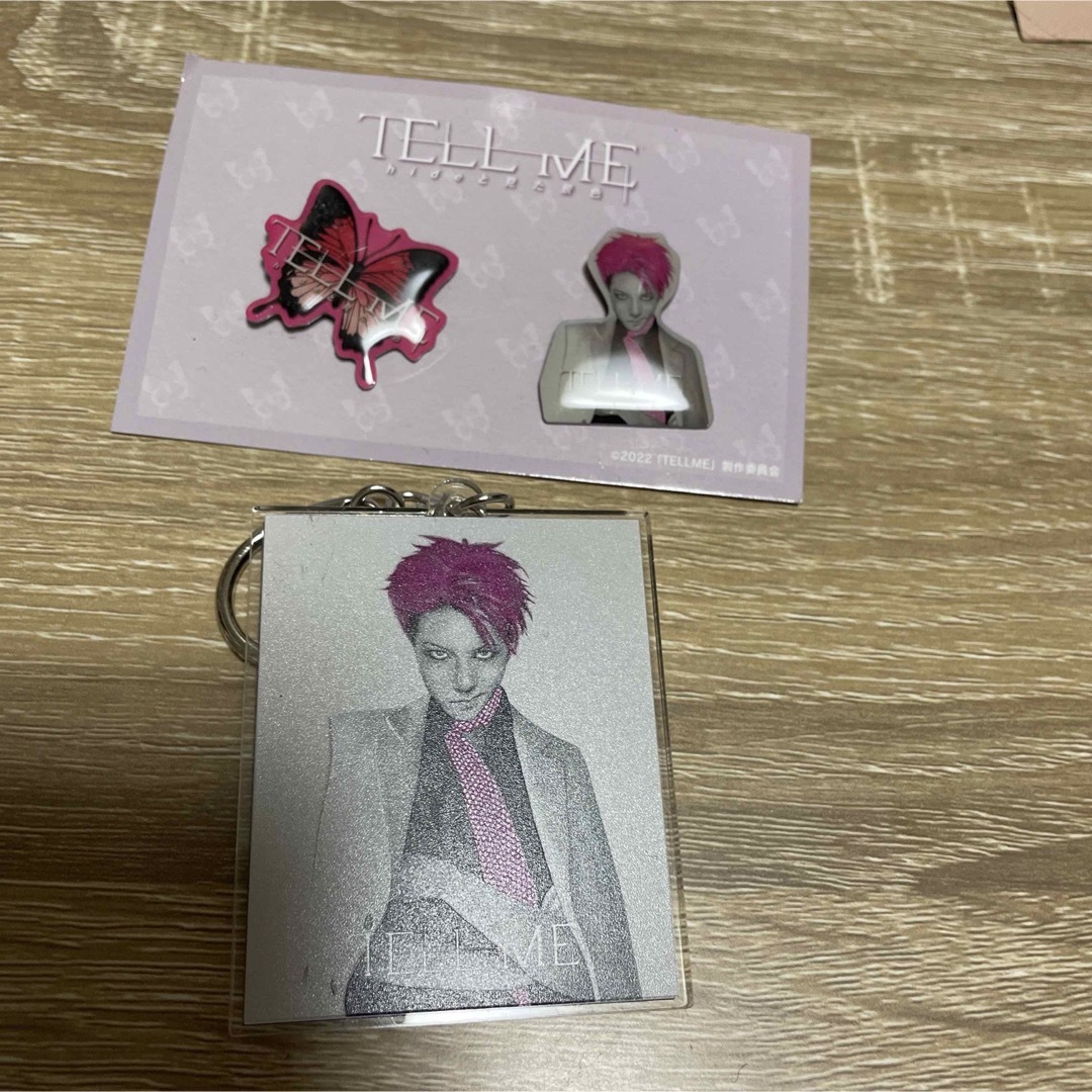 UNIVERSAL ENTERTAINMENT(ユニバーサルエンターテインメント)のhide TELL ME グッズ エンタメ/ホビーのタレントグッズ(ミュージシャン)の商品写真