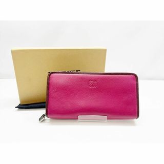 ロエベ(LOEWE)の美品　LOEWE　ロエベ　アマソナ　アナグラム　ラウンド長財布　ワイン系(財布)