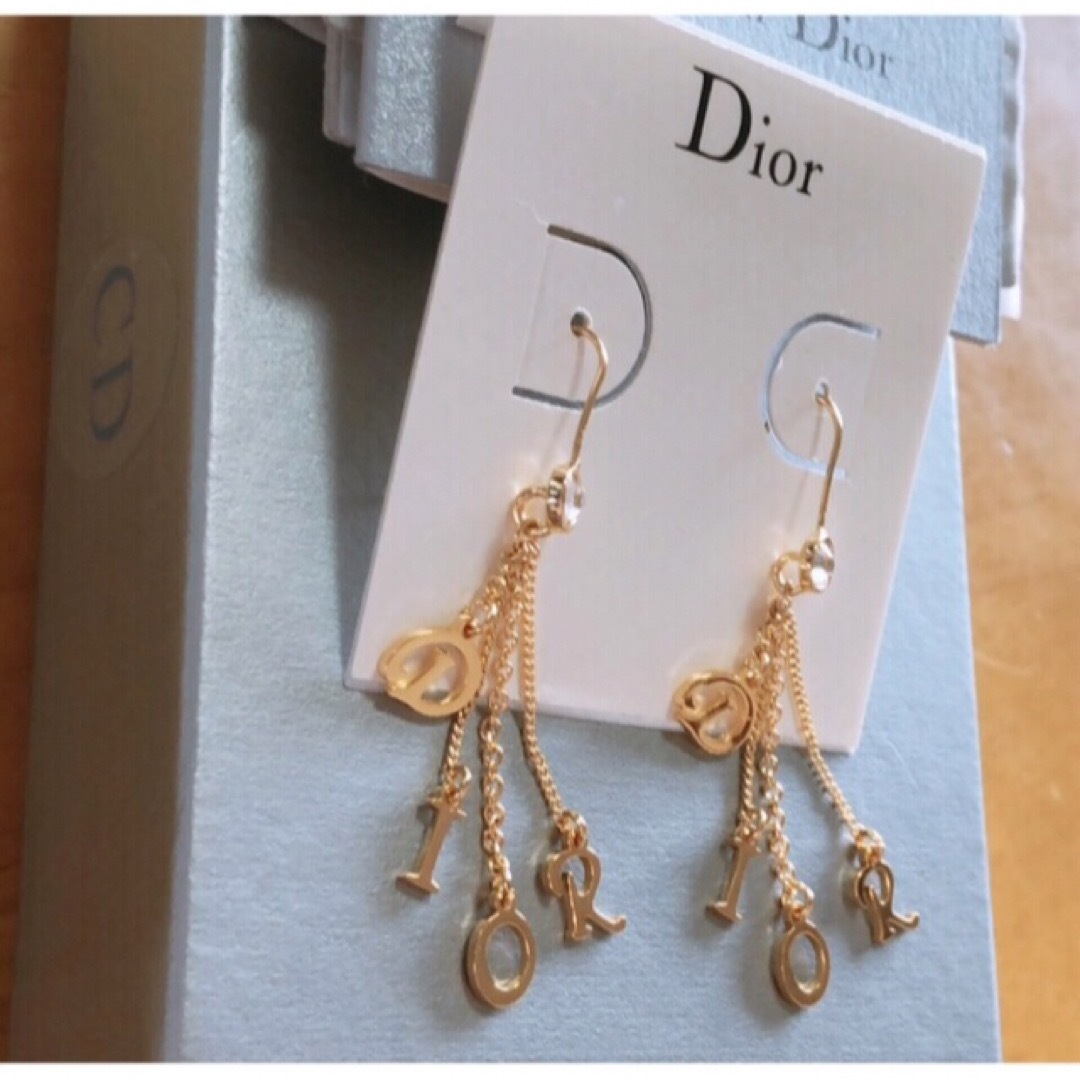 Dior クリスチャンディオールピアス　フックタイプ