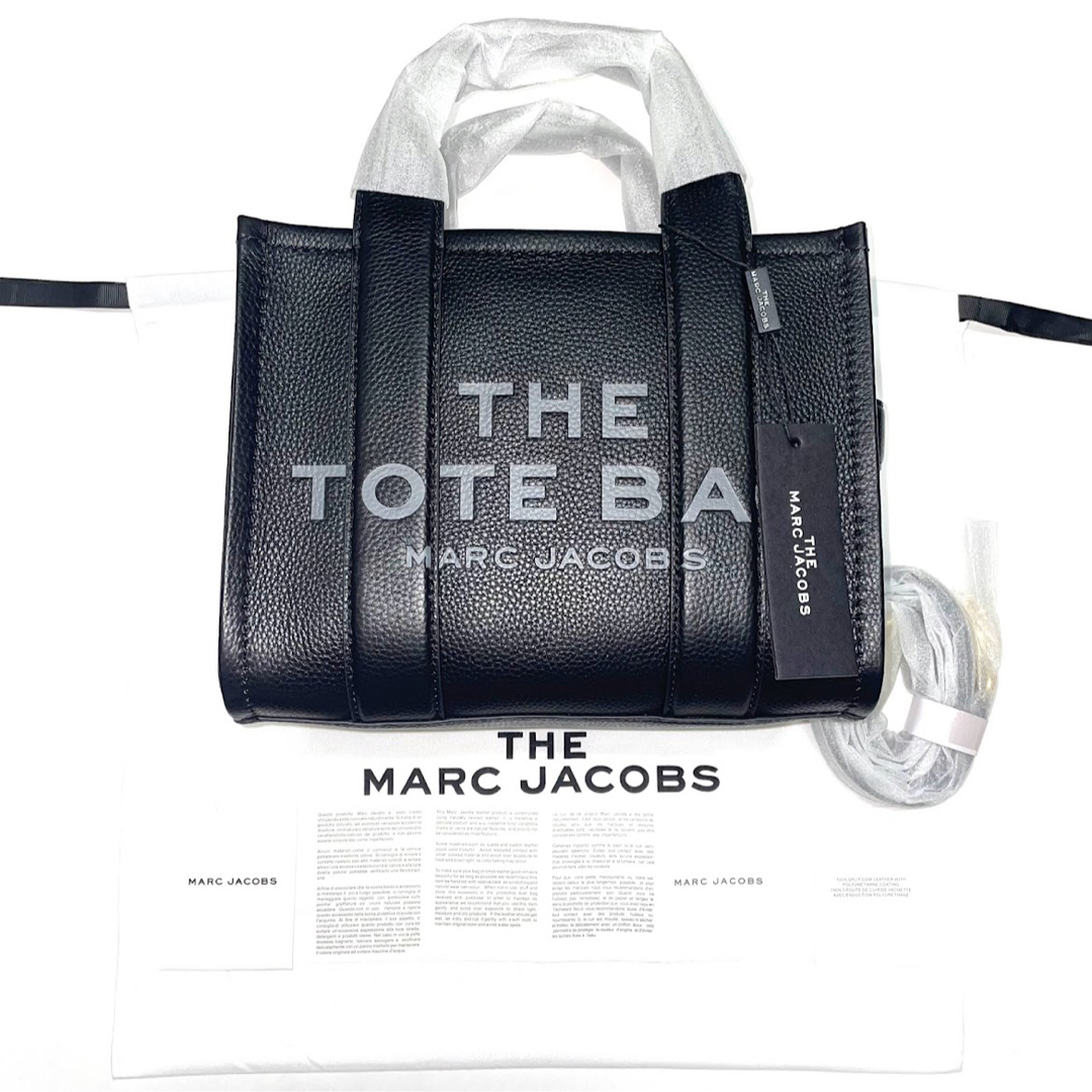 MARC JACOBS(マークジェイコブス)のMARC JACOBS LETHER TOTE MINI (BLACK) レディースのバッグ(トートバッグ)の商品写真