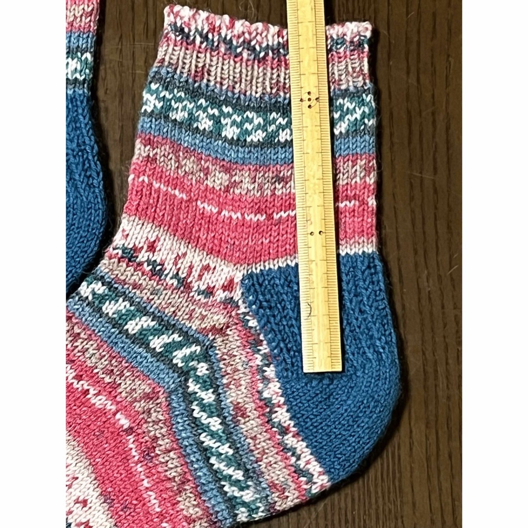 オパール毛糸の手編み靴下　11 ハンドメイドのファッション小物(レッグウェア)の商品写真
