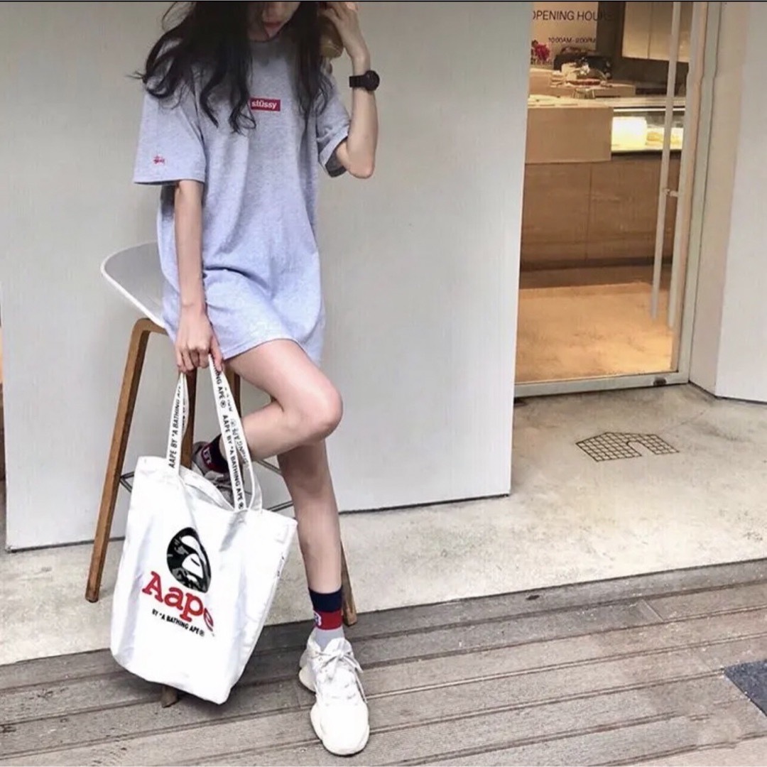 A BATHING APE(アベイシングエイプ)のBAPE◆A BATHING APE/白ロゴトートバッグ◆ア ベイシング エイプ メンズのバッグ(トートバッグ)の商品写真