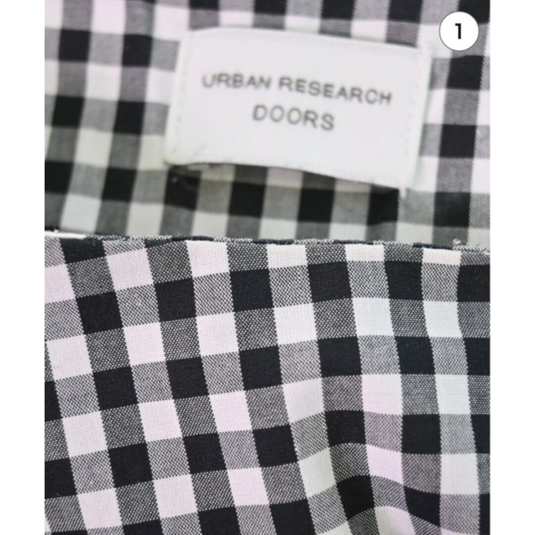 URBAN RESEARCH DOORS(アーバンリサーチドアーズ)のURBAN RESEARCH DOORS ワンピース M 黒x白(チェック) 【古着】【中古】 レディースのワンピース(ひざ丈ワンピース)の商品写真