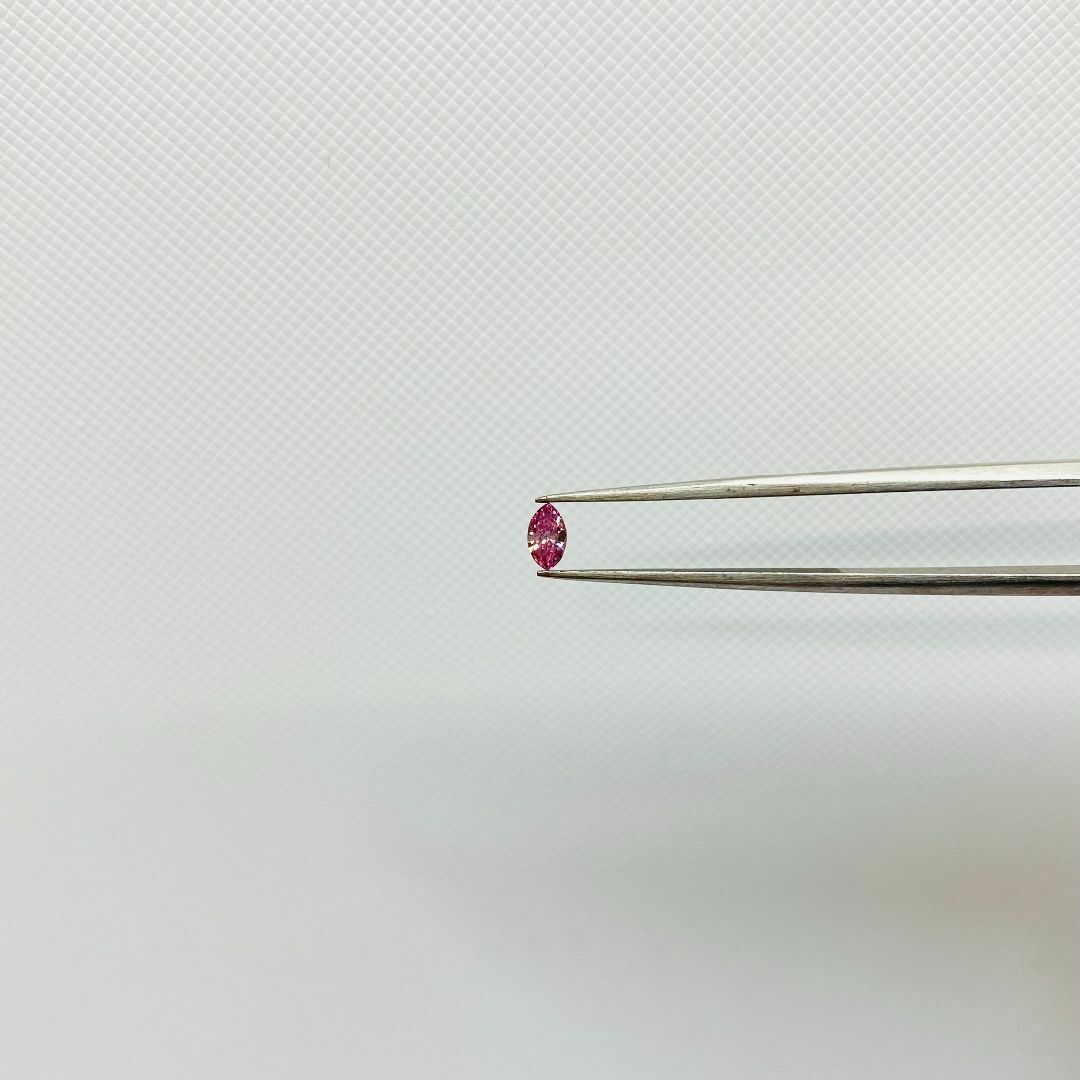 FANCY VIVID PURPLISH PINK 0.090ct MQ レディースのアクセサリー(その他)の商品写真