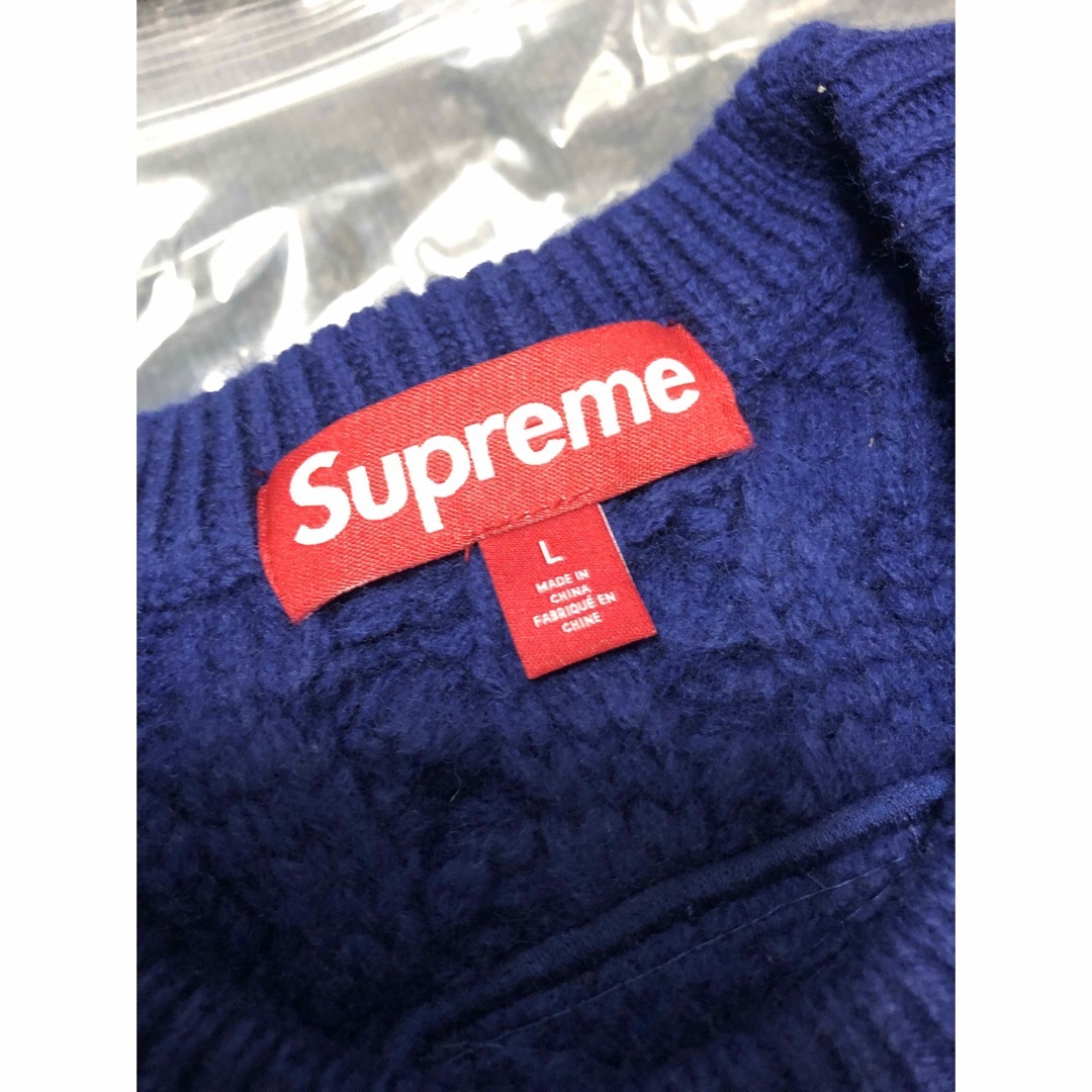 Supreme(シュプリーム)の【新品】Supreme Applique Cable Knit Sweater メンズのトップス(ニット/セーター)の商品写真