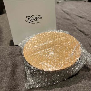 キールズ(Kiehl's)のキールズ　ラウンドミラーケース　非売品　 ノベルティ　鏡　ケース(その他)