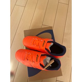 アシックス(asics)のアシックス JUNIOLE 6 TF 21.5cm オレンジ(シューズ)