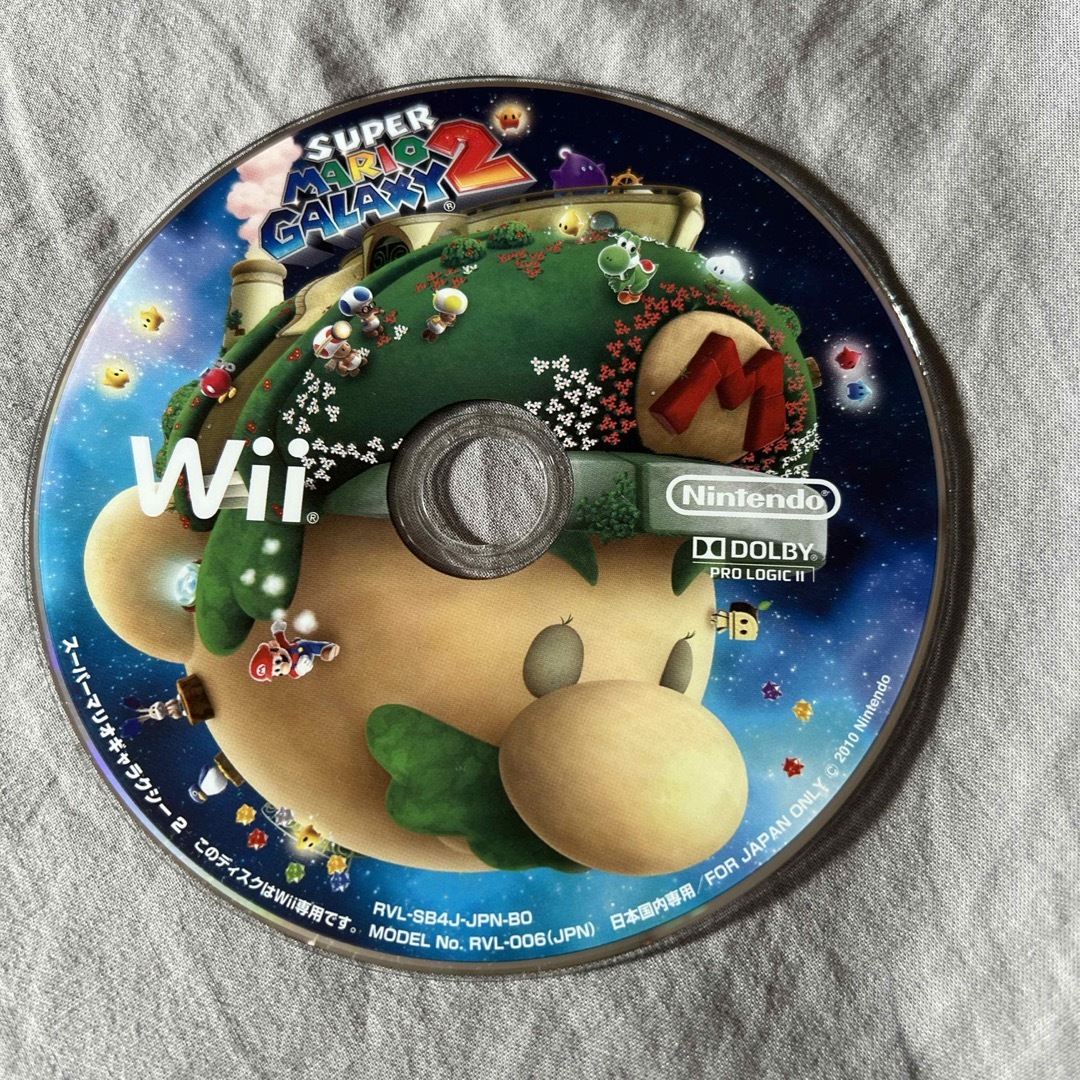 Wii(ウィー)のWii SUPER MARIO GALAXY2とWii SPORTS 2枚組 エンタメ/ホビーのゲームソフト/ゲーム機本体(家庭用ゲームソフト)の商品写真