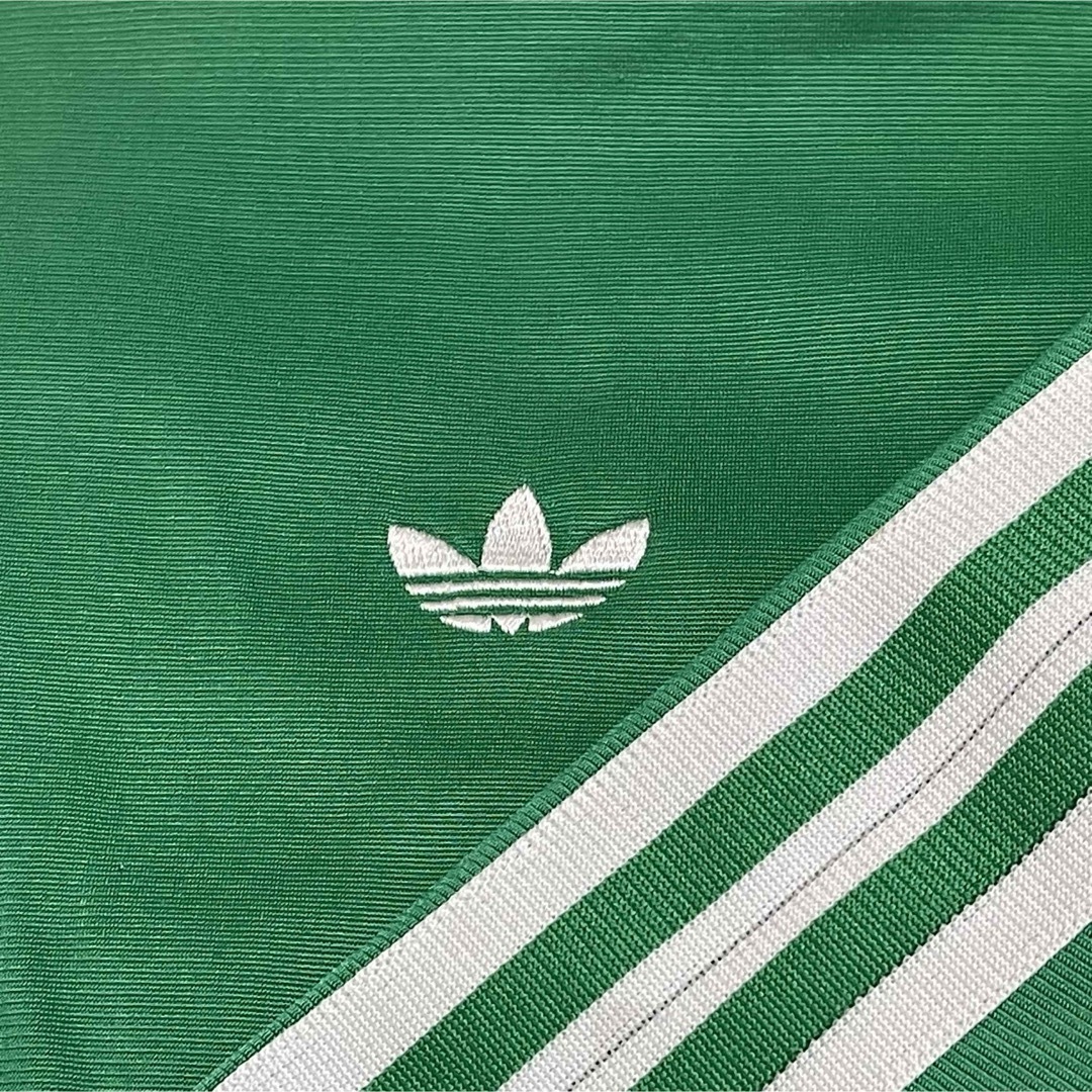 adidas - 2XL希少】アディダス刺繍トラックジャケット古着 adidas - 2XL希少】アディダス刺繍トラックジャケット古着