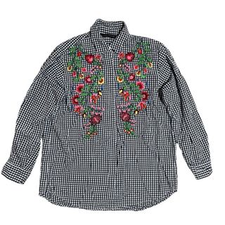 ザラ(ZARA)の【送料込み価格】ZARA 刺繍チェックシャツ/Sサイズ(シャツ)