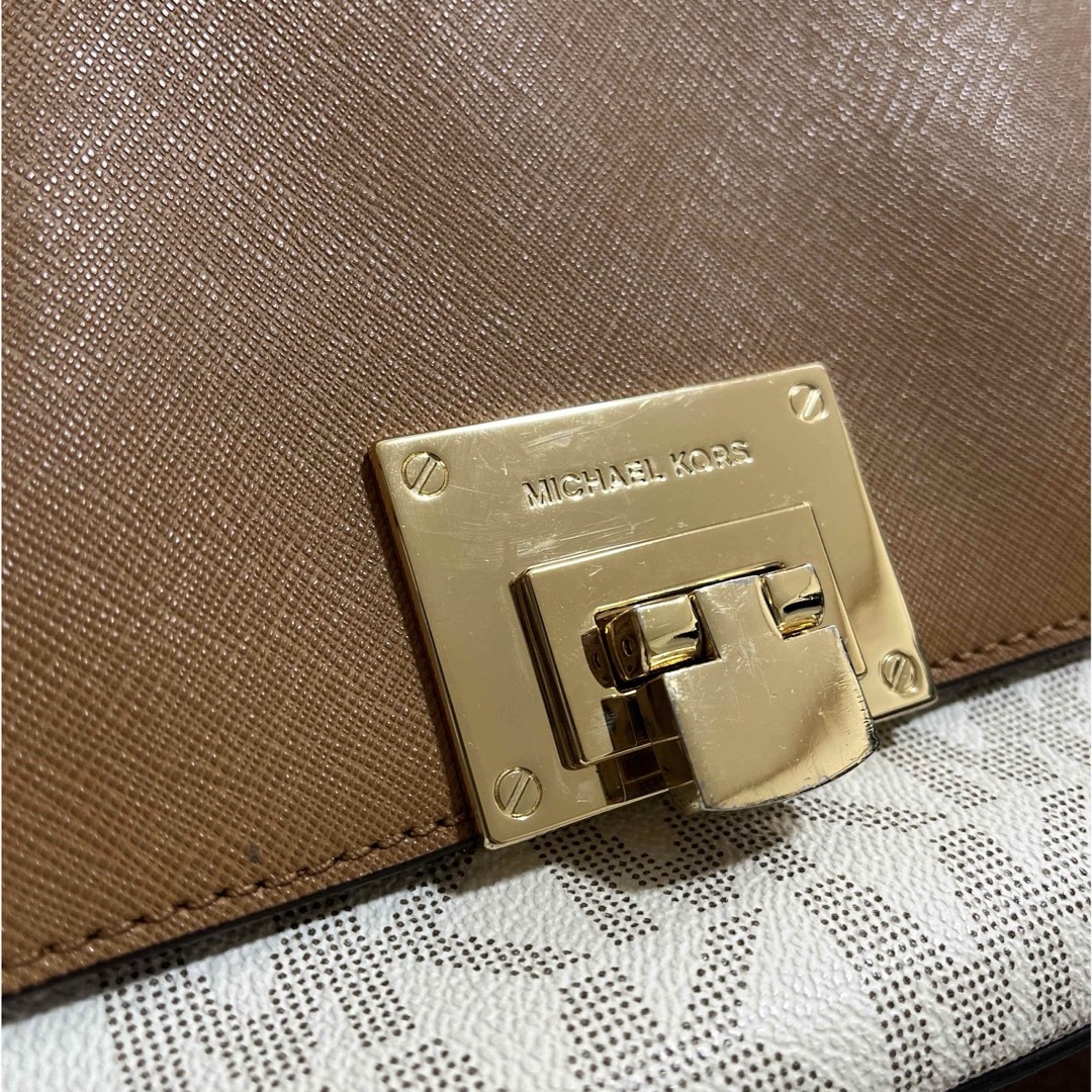 Michael Kors(マイケルコース)のMICHAEL KORS ショルダーバッグ レディースのバッグ(ショルダーバッグ)の商品写真