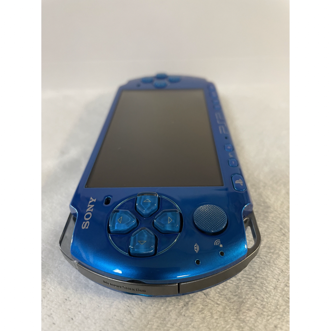 PlayStation Portable(プレイステーションポータブル)の☆良品☆ PSP-3000 バイブラントブルー エンタメ/ホビーのゲームソフト/ゲーム機本体(携帯用ゲーム機本体)の商品写真