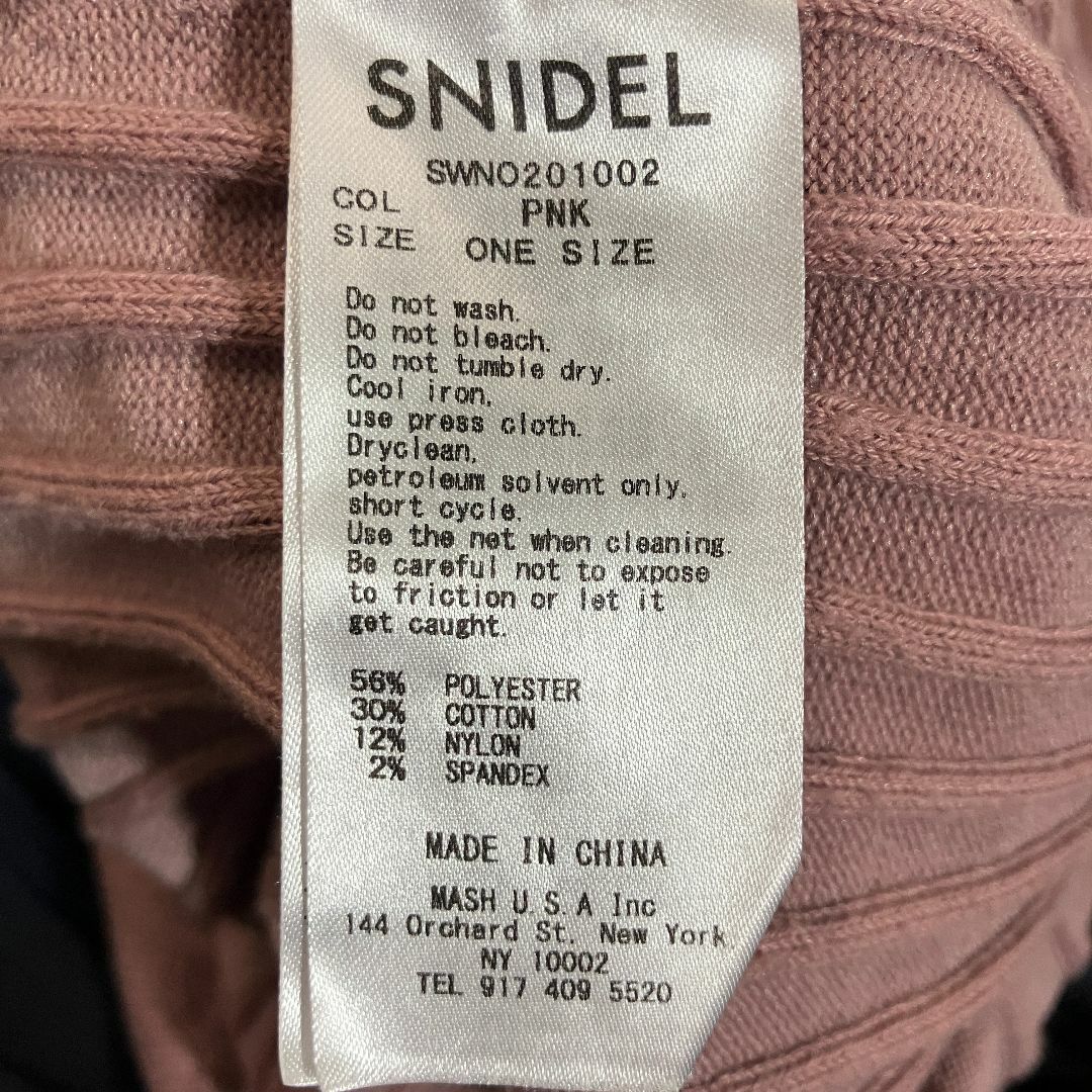 SNIDEL(スナイデル)のSNIDEL スナイデル フロントボタンニットワンピース ピンク F レディースのワンピース(ロングワンピース/マキシワンピース)の商品写真