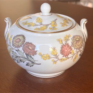 WEDGWOOD(食器 ・ ブラック/黒色系)のフリマアイテム一覧 WEDGWOOD(食器 ・ ブラック/黒色系)のフリマアイテム一覧