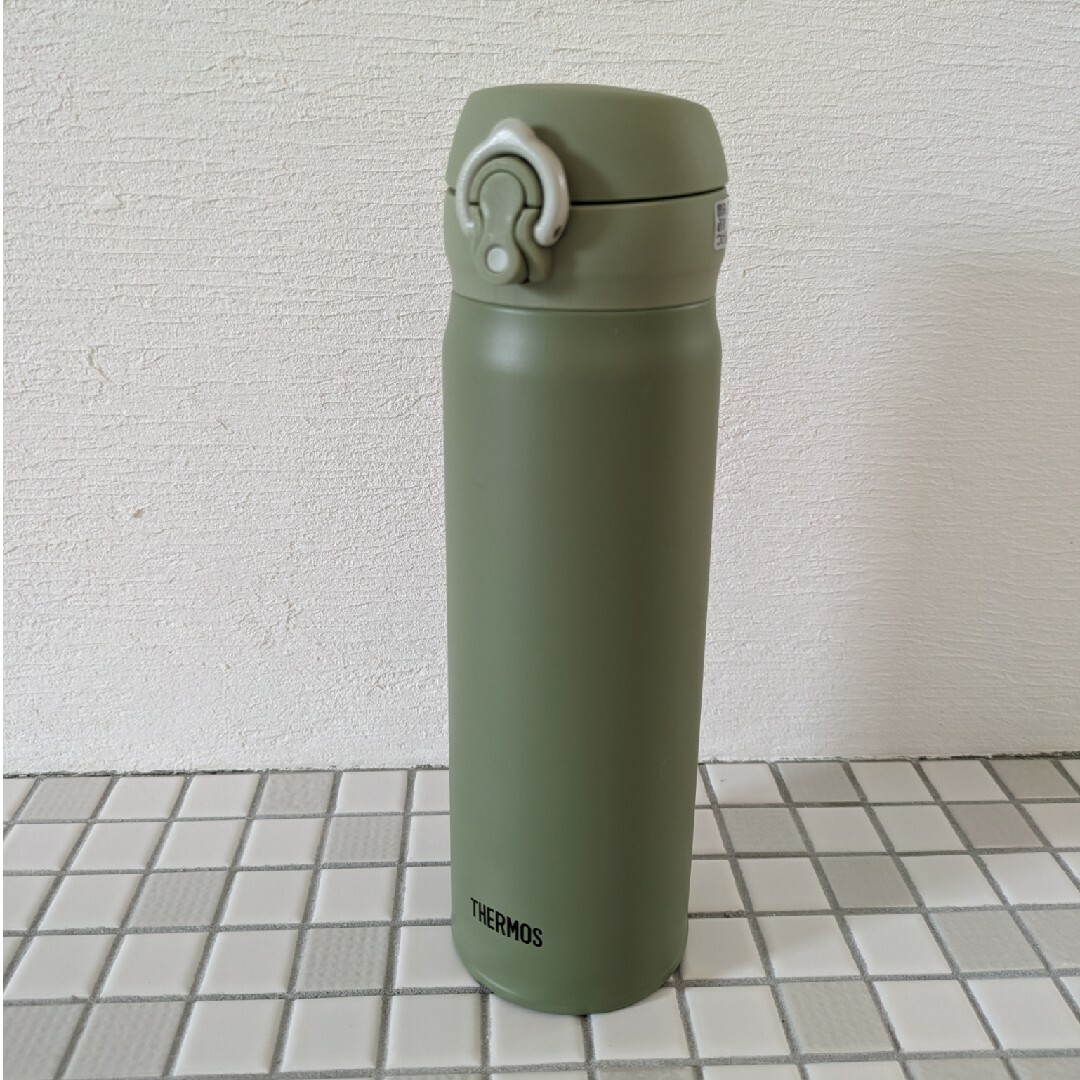 THERMOS(サーモス)の最終値下げ！ 　THERMOS　水筒 キッズ/ベビー/マタニティの授乳/お食事用品(水筒)の商品写真