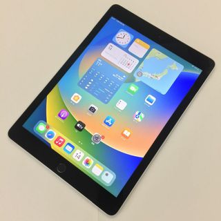 iPad - 第6世代 iPad 32GB wifiモデル 管理番号：1009の通販 by 朝食