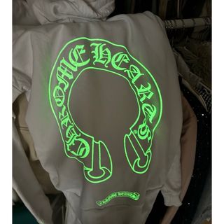 クロムハーツ(Chrome Hearts)の25万 CHROMEHEARTSクロムハーツグローインザダークパーカー (パーカー)