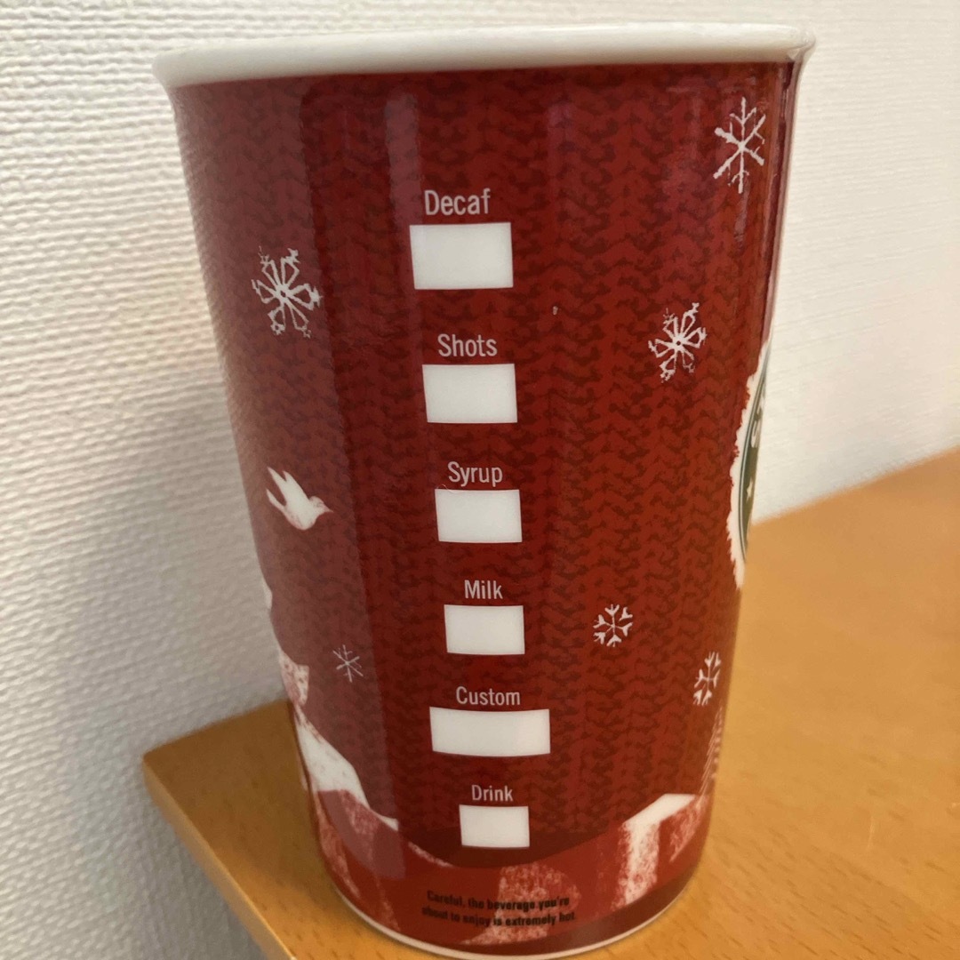 Starbucks Coffee(スターバックスコーヒー)のスターバックスマグカップ　クリスマス キッズ/ベビー/マタニティの授乳/お食事用品(マグカップ)の商品写真