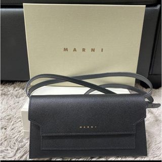 マルニ(Marni)のマルニ　チェーンウォレット(財布)