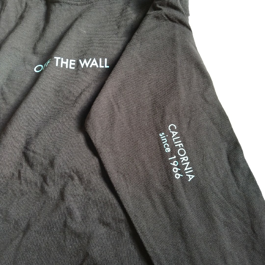 VANS(ヴァンズ)のEIJI様   VANS バンズ ロンＴ Ｍサイズ ブラック メンズのトップス(Tシャツ/カットソー(七分/長袖))の商品写真