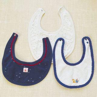 プチバトー(PETIT BATEAU)のプチバトー　ファミリア　スタイ　男の子　ベビーボーイ　3点(ベビースタイ/よだれかけ)