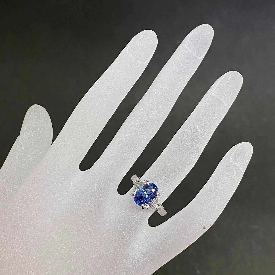 Pt900　大粒天然サファイアリング　3.84ct　鑑別書付き　ダイヤモンド入り レディースのアクセサリー(リング(指輪))の商品写真