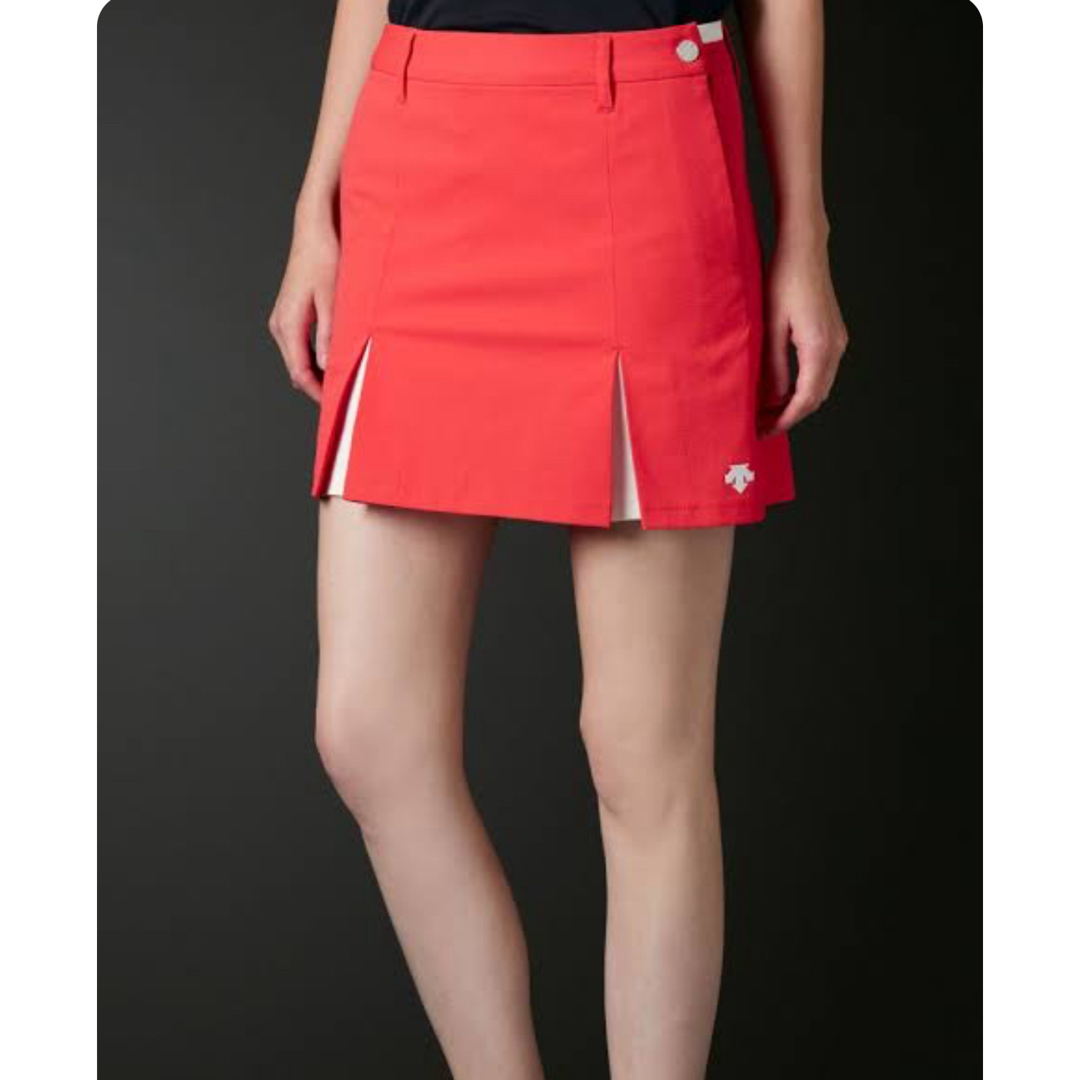 DESCENTE(デサント)のデザントゴルフ　オレンジスカート　美品　Sサイズ スポーツ/アウトドアのゴルフ(ウエア)の商品写真