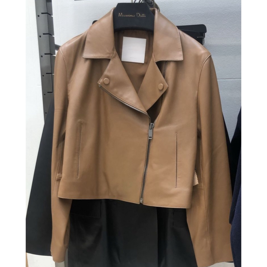 日本未入荷‼️Massimo Dutti （マッシモドゥッティ）革韓国