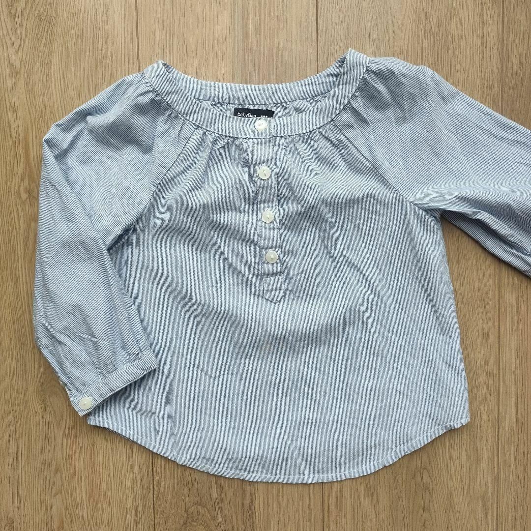 babyGAP(ベビーギャップ)の90　babyGAP　ストライプ　ブラウス　シャツ　女の子 キッズ/ベビー/マタニティのキッズ服女の子用(90cm~)(ブラウス)の商品写真