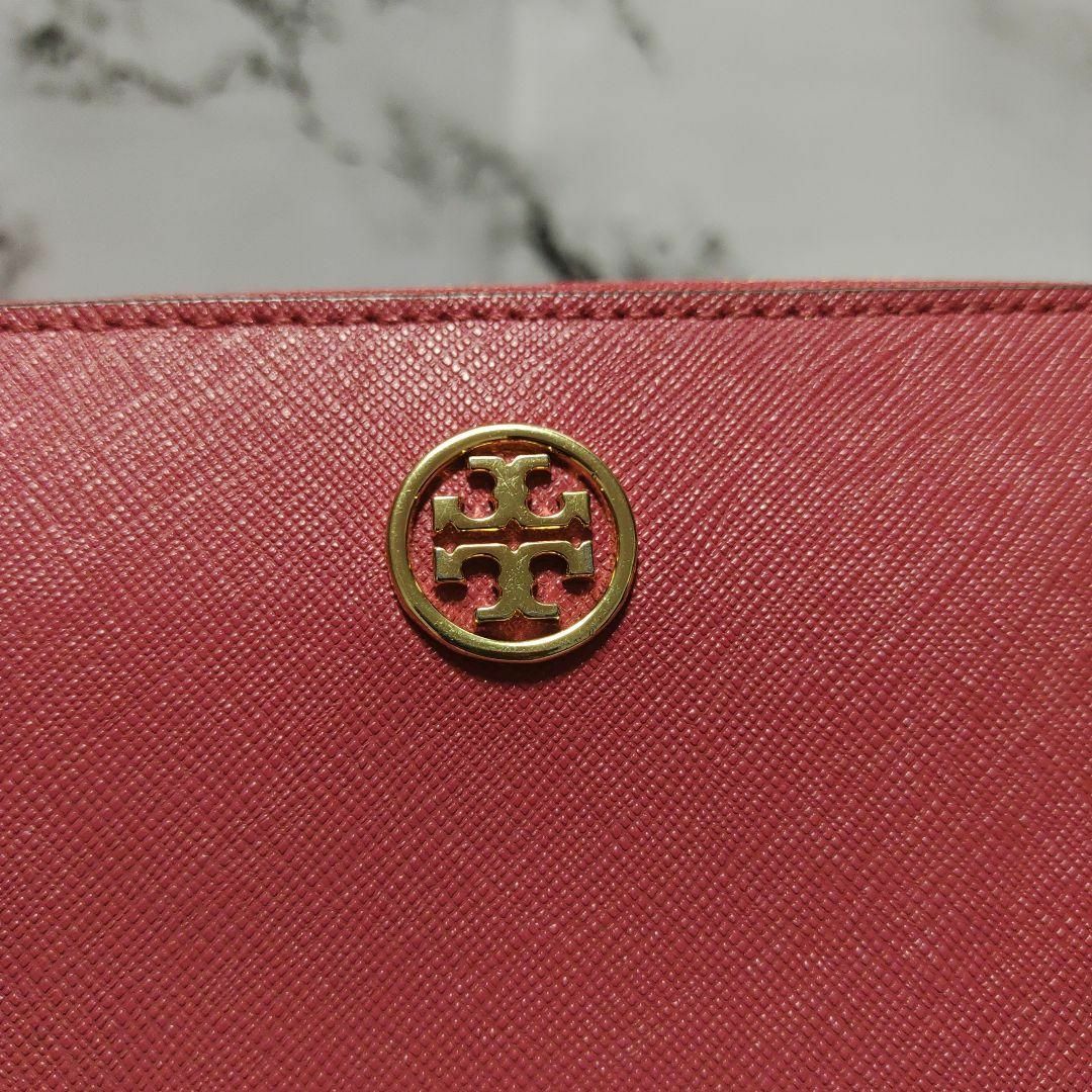 Tory Burch(トリーバーチ)の560超美品　トリーバーチ　長財布　ラウンドファスナー　PVCレザー　エピ　ロゴ レディースのファッション小物(財布)の商品写真