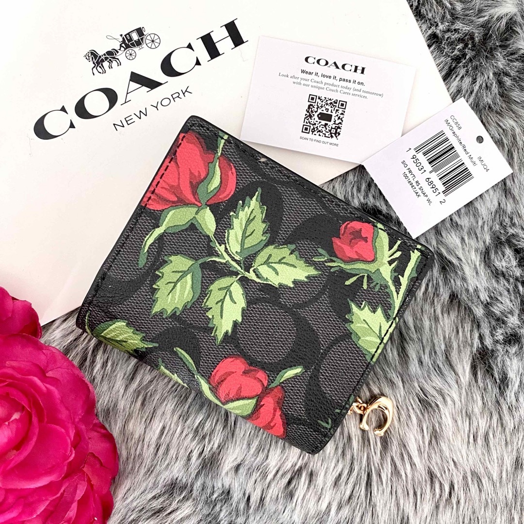 COACH(コーチ)の新品☆COACH 折り財布　ブラック 花柄 シグネチャー レザー 折り財布 レディースのファッション小物(財布)の商品写真