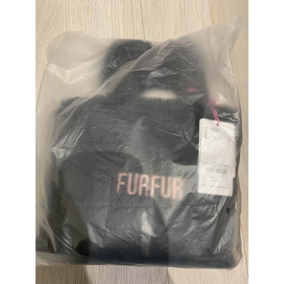 fur fur(ファーファー)のfurfur  エコファートートバッグ　チャコールグレー　完売品 レディースのバッグ(ショルダーバッグ)の商品写真