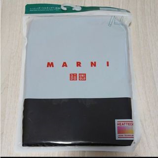 ユニクロ(UNIQLO)のラスト1【新品未使用】ユニクロ マルニ ヒートテックタートル 09Black S(カットソー(長袖/七分))