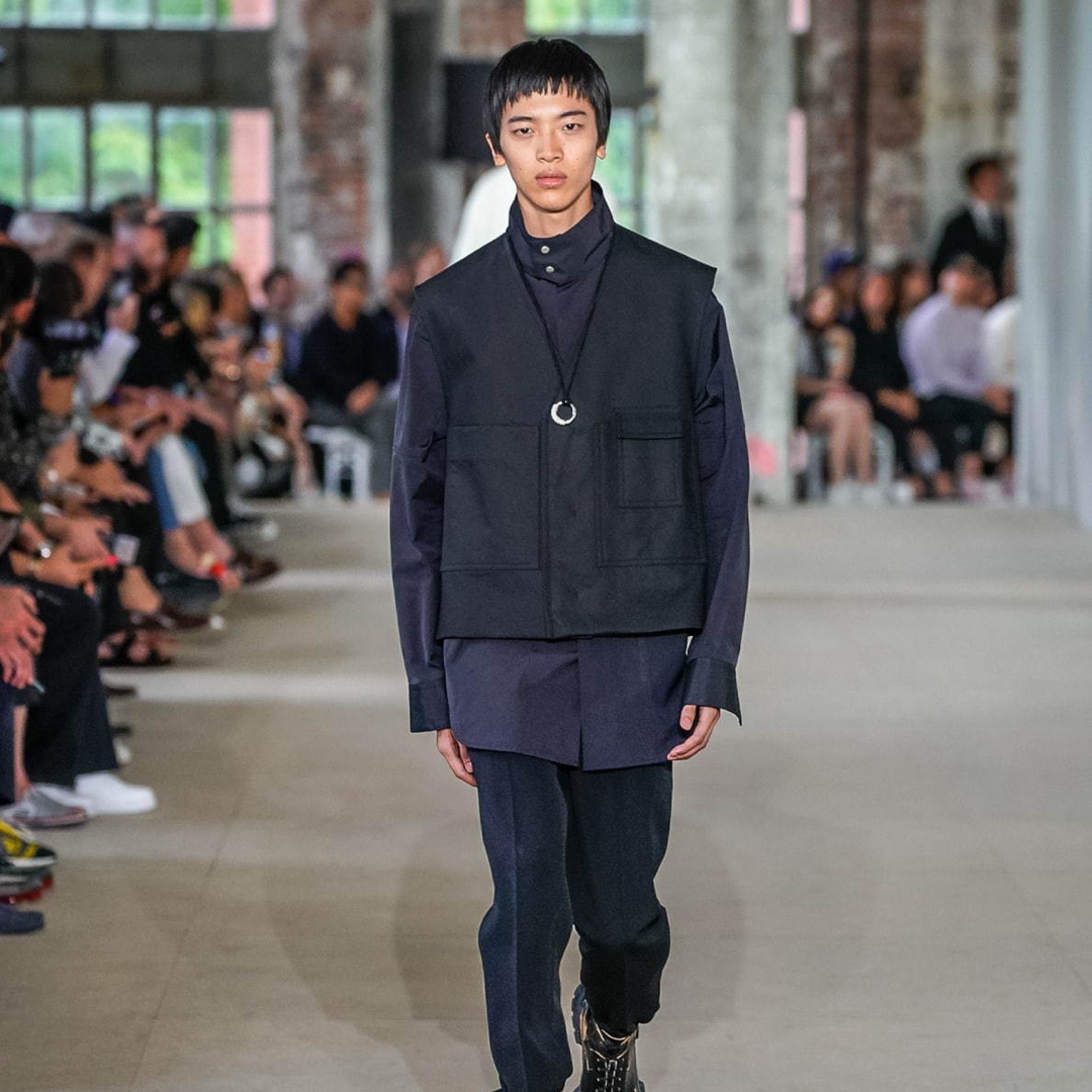 JIL SANDER - JIL SANDER 20SS コットンベスト 美品の通販 by s JIL SANDER - JIL SANDER 20SS コットンベスト 美品の通販 by s