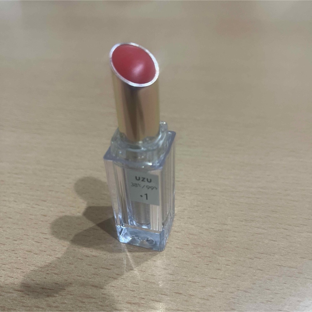 UZU ウズ リップ スティック　➕1 コスメ/美容のベースメイク/化粧品(口紅)の商品写真