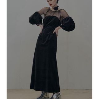 アメリヴィンテージ(Ameri VINTAGE)のSOUFFLE SLEEVE VELOUR DRESS アメリ　ドレス(ロングワンピース/マキシワンピース)