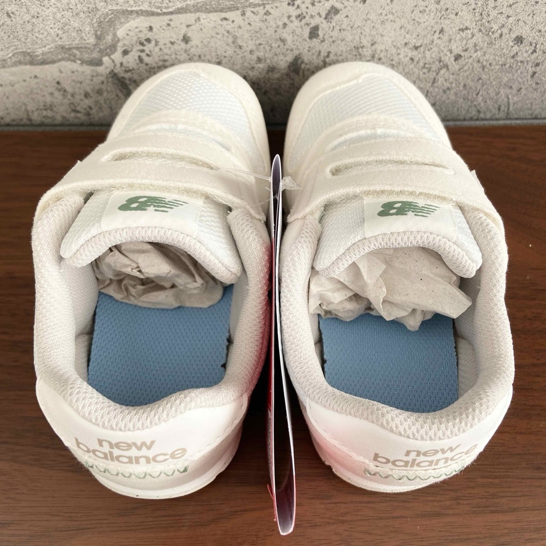 New Balance - 【新品】16センチ オフホワイト ニューバランス New Balance - 【新品】16センチ オフホワイト ニューバランス