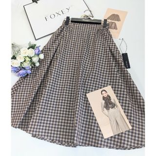 フォクシー(FOXEY)のFOXEY☆SKIRT “DIONE “チェック柄スカート38 Rene(ひざ丈スカート)