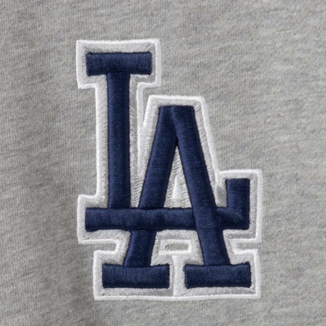 MLB - 完売品!【L】MLB公式ドジャースワッペン スウェット MLB - 完売品!【L】MLB公式ドジャースワッペン スウェット