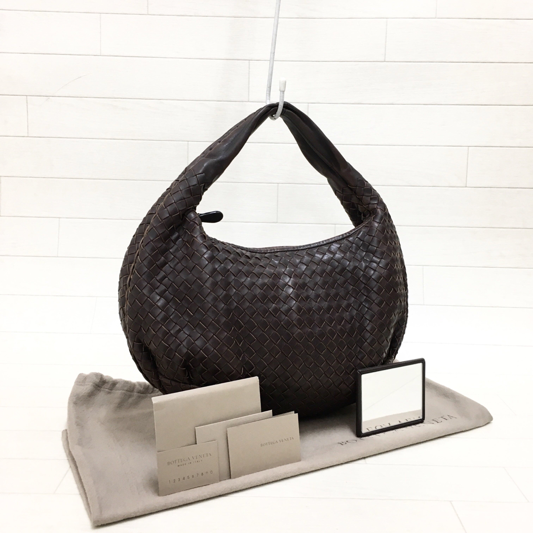 Bottega Veneta(ボッテガヴェネタ)の☆良品・保存袋付☆BOTTEGA VENETAイントレチャート ホーボーバッグ レディースのバッグ(ショルダーバッグ)の商品写真