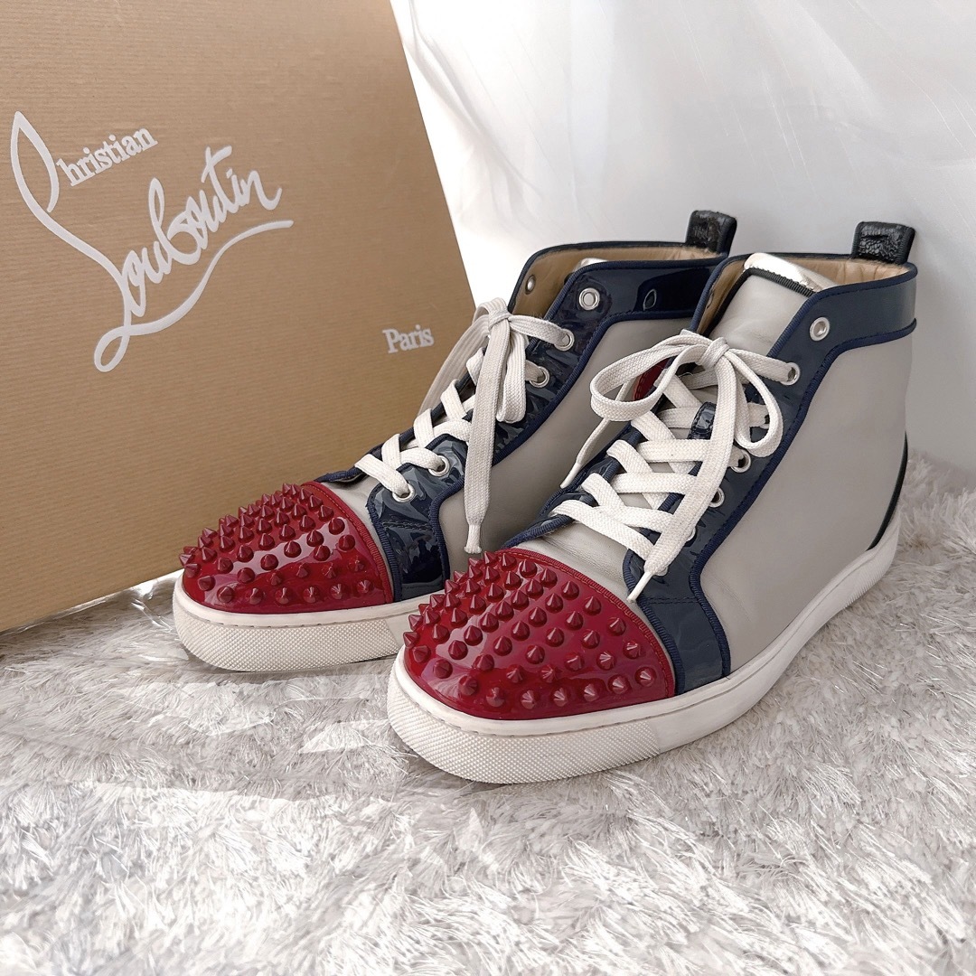 Christian Louboutin(クリスチャンルブタン)のクリスチャンルブタン　ハイカット　スニーカー　靴　ルイス　スパイクスタッズ　美品 メンズの靴/シューズ(スニーカー)の商品写真