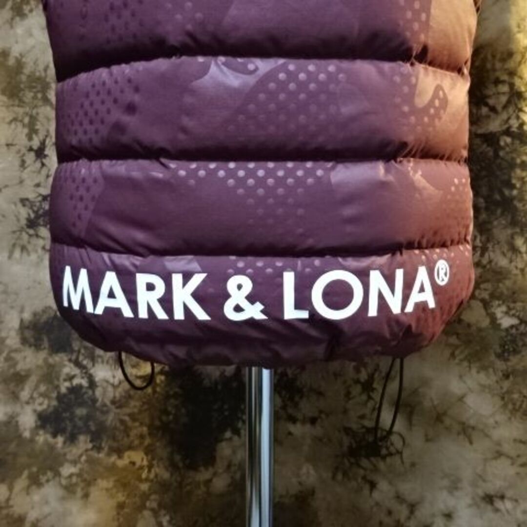 MARK&LONA(マークアンドロナ)の未使用品!!(定価69300)MARK&LONA マークアンドロナ・ダウンベスト スポーツ/アウトドアのゴルフ(ウエア)の商品写真