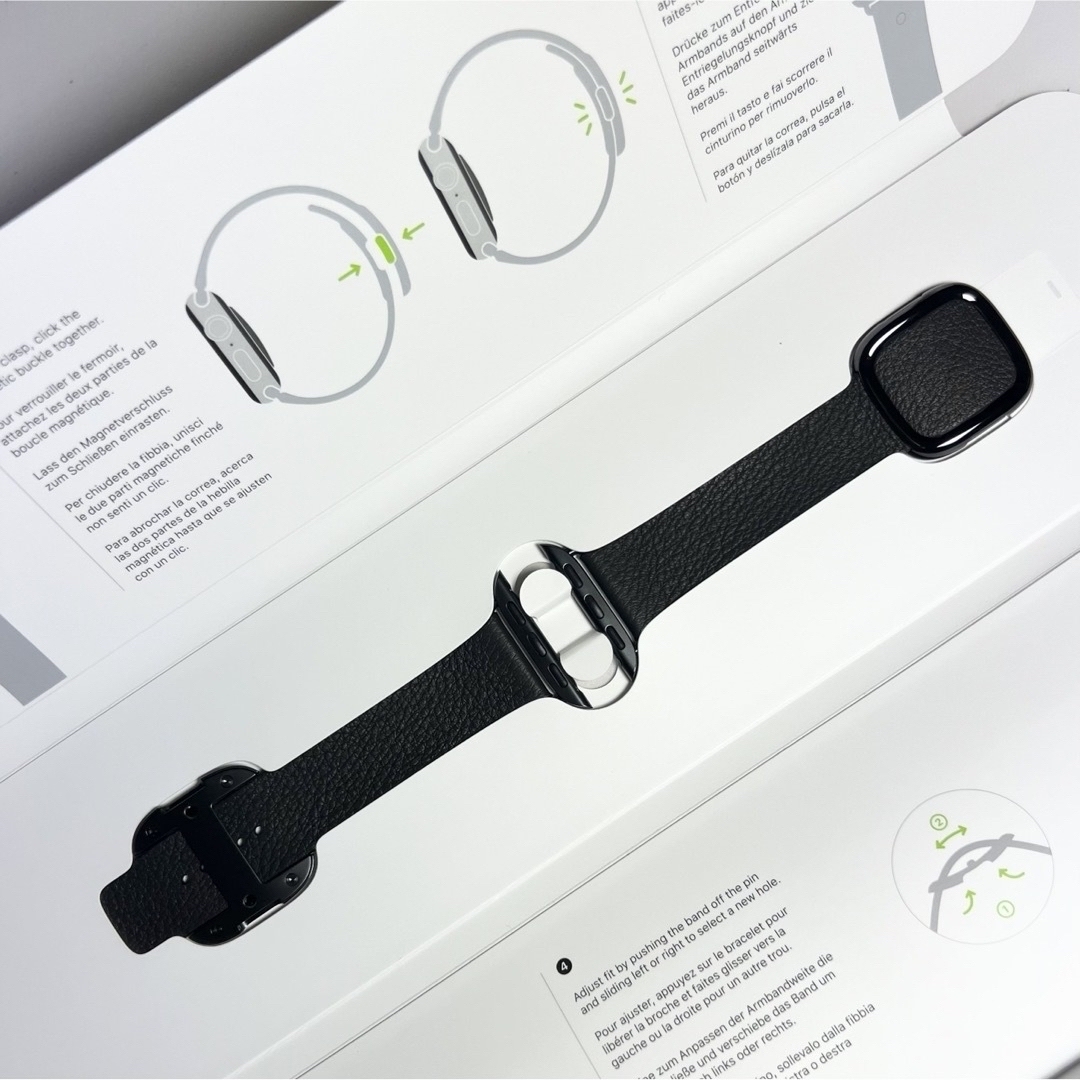 Apple Watch(アップルウォッチ)のアップル純正 アップルウォッチバンド モダンバックル 40mm L ブラック メンズの時計(レザーベルト)の商品写真