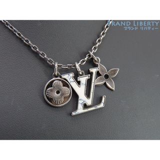 ルイヴィトン(LOUIS VUITTON)のルイヴィトンペンダント LVイニシャルフラワーモチーフマーブルネックレス(ネックレス)