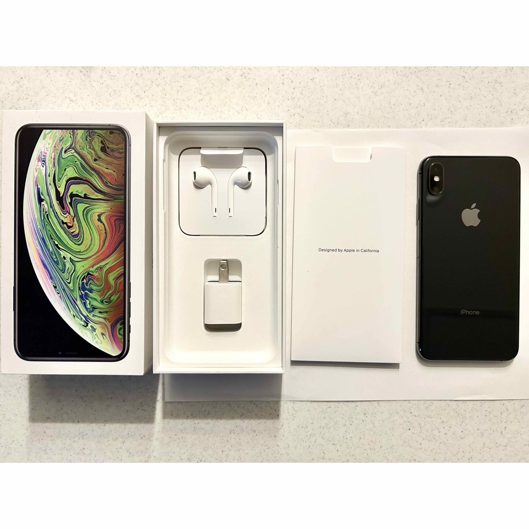 即納・全国送料無料 iPhone Xs Max Space Gray 256 GB docomo