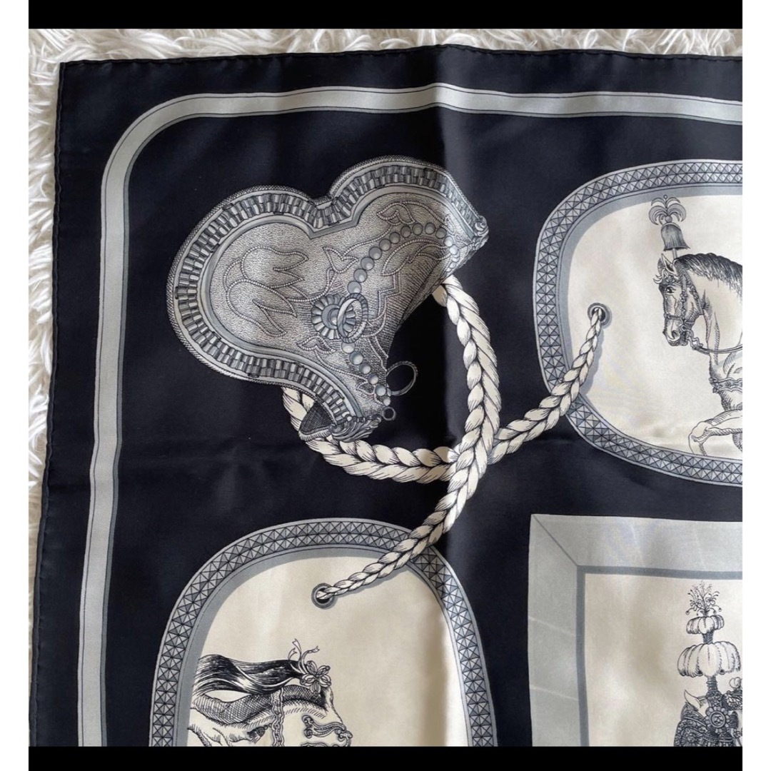 Hermes(エルメス)のHERMES エルメス スカーフ カレ90  レディースのファッション小物(バンダナ/スカーフ)の商品写真
