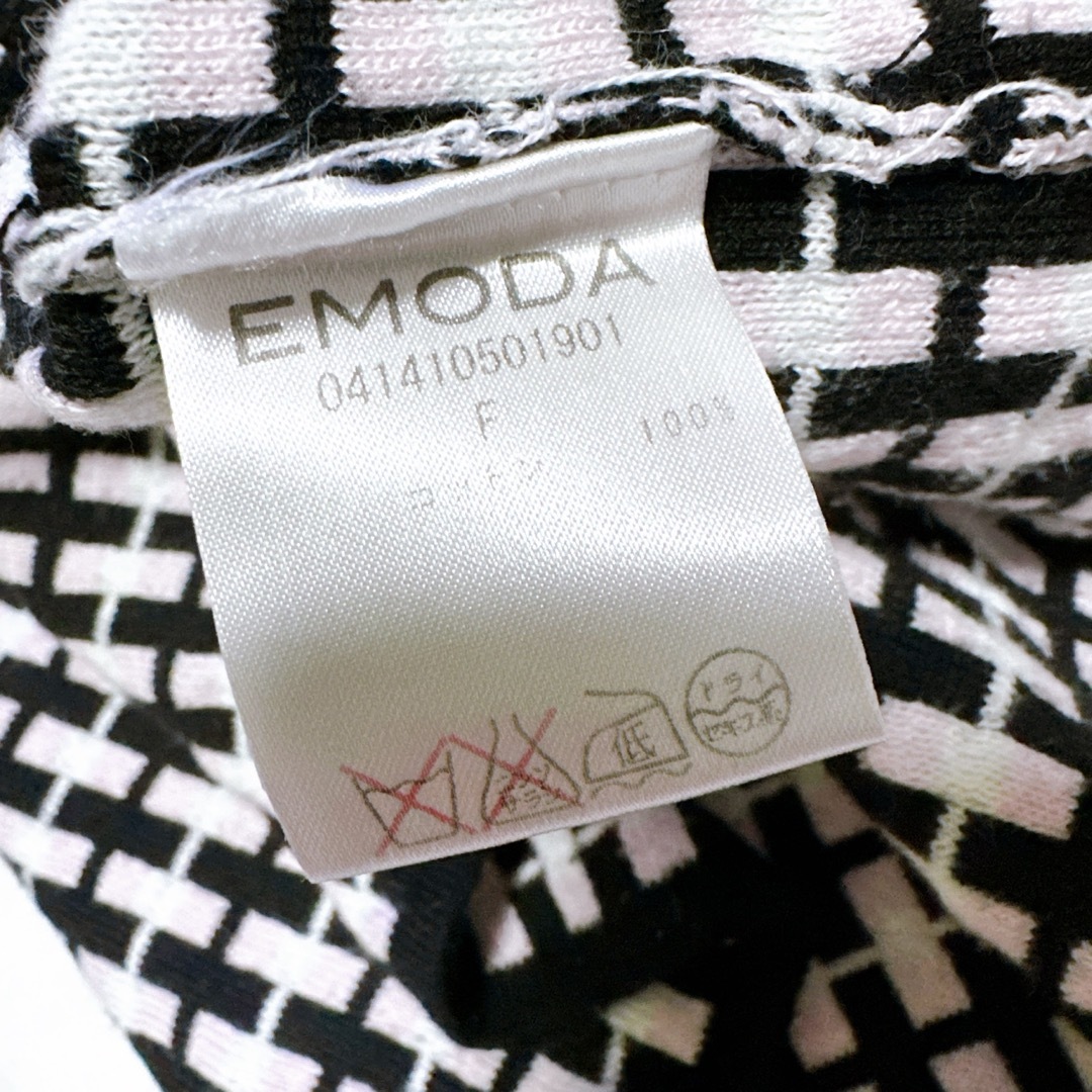 EMODA(エモダ)のEMODA エモダ 柄 カーディガン　ピンク×ホワイト×ブラックカラー レディースのトップス(カーディガン)の商品写真